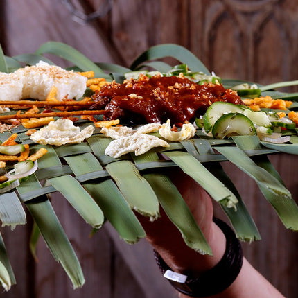 MAUP MAUP - 10 stuks gegrillde Sate stokjes met pindasaus